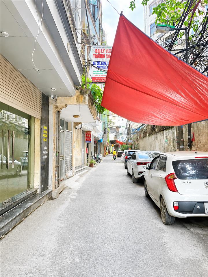 Phân lô  ngõ ô tô tránh  gần phố  kinh doanh ngõ thông  nhà 5 tầng chắc chắn  giá 21 tỷ ( tl )