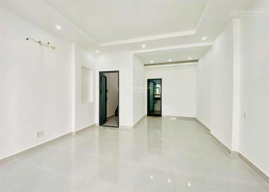 Nhà phố gò vấp hxh phan huy ích 41m2  3 tầng  3 pn. giá 5,95 tỷ