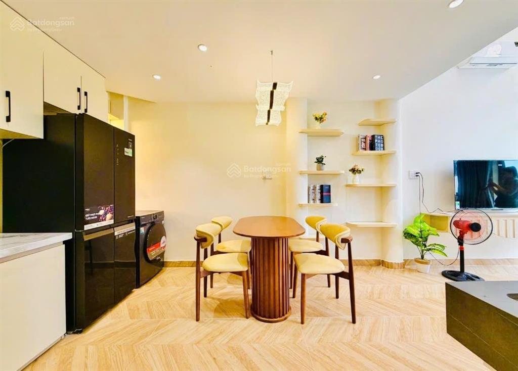 Nhà phố gò vấp full nội thất phạm văn chiêu. 38m2  3 tầng  3 pn. giá 5,25 tỷ