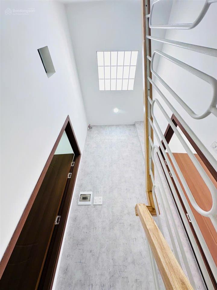 Nhà phố gò vấp hxh nguyễn duy cung p12 35m2 full nội thất. giá 5,56 tỷ