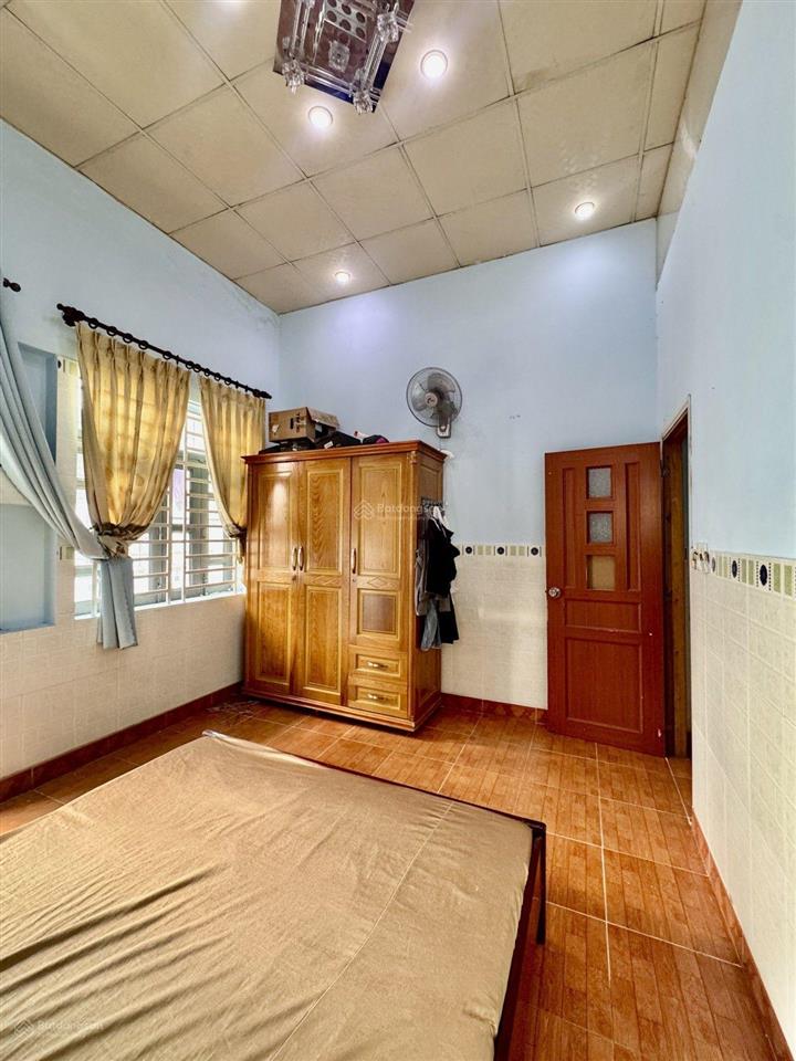 Bán nhà riêng hxh đỗ cửa gần emart phan huy ích 50m2 ( 5 x 10 ). giá 5,88 tỷ