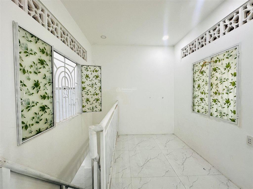 Bán nhà hxh gần emart phan huy ích. 48m2 ( 4 x 12 ). giá 5,38 tỷ