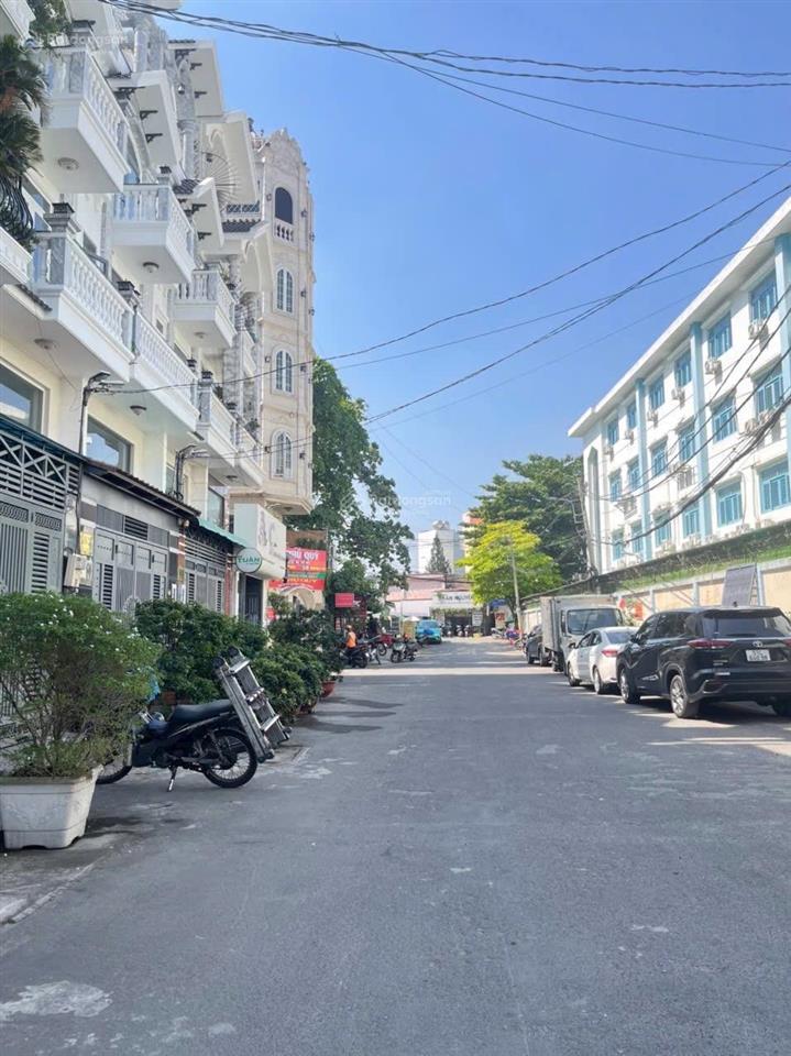 Góc 2 mặt tiền khu đồng bộ nguyễn văn dung phường an nhơn. giá chỉ 10 tỷ