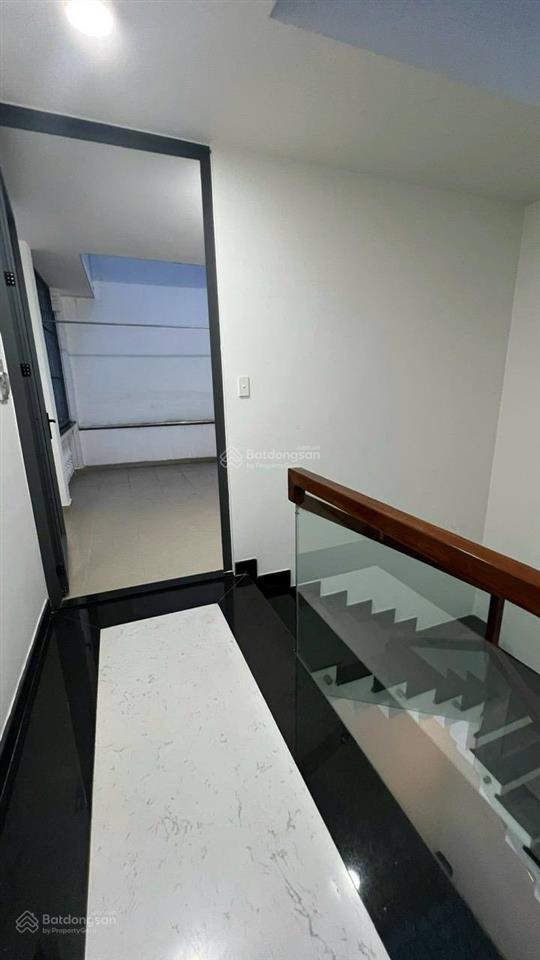 Góc 2 mặt tiền khu đồng bộ nguyễn văn dung phường an nhơn. giá chỉ 10 tỷ