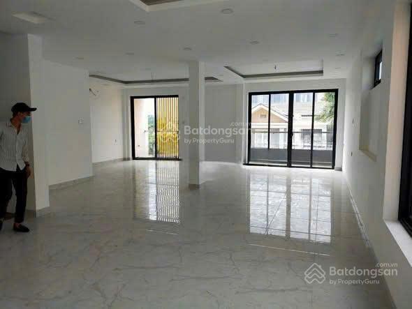 Cho thuê tòa nhà hầm 5 tầng  trương văn bang quận 2 tp thủ đức