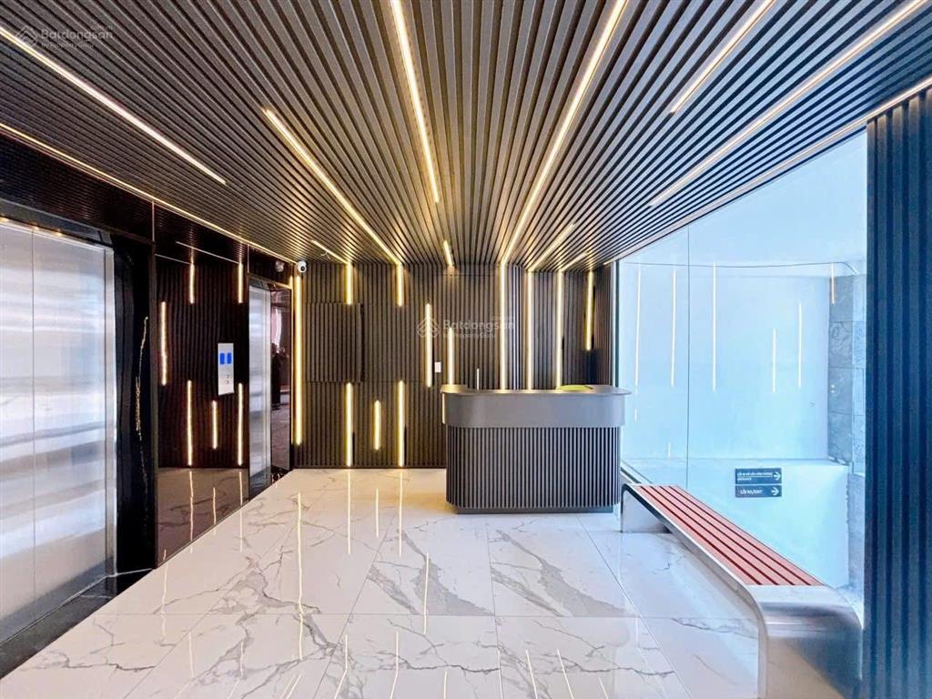 Cho thuê tòa nhà mặt tiền đường nguyễn cơ thạch gần khu sala, quận 2