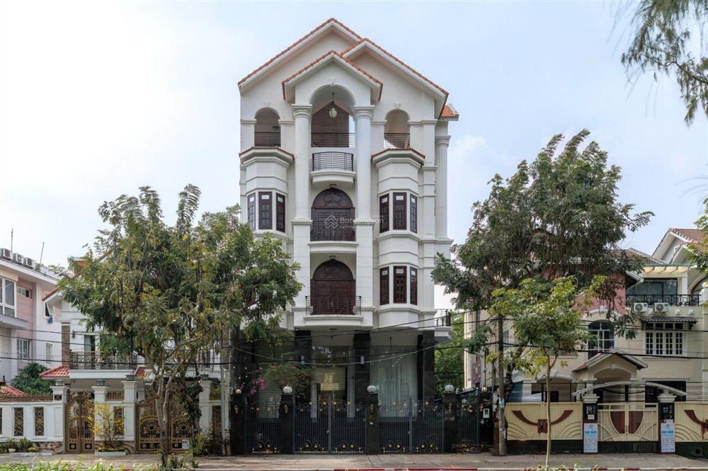 Cho thuê tòa nhà văn phòng  đường trần lựu, quận 2