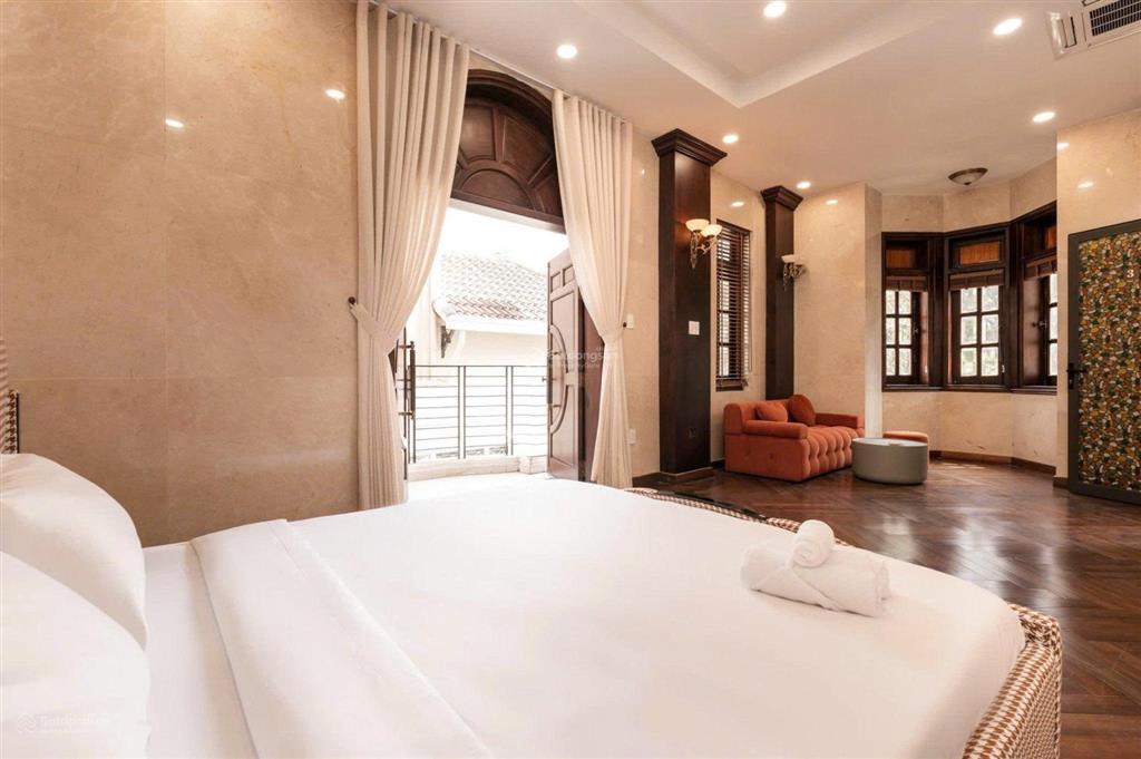 Cho thuê tòa nhà văn phòng  đường trần lựu, quận 2