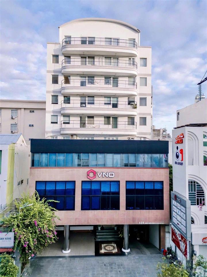 Siêu phẩm building trần quý kiên sàn trống suốt, nhà mới 100%