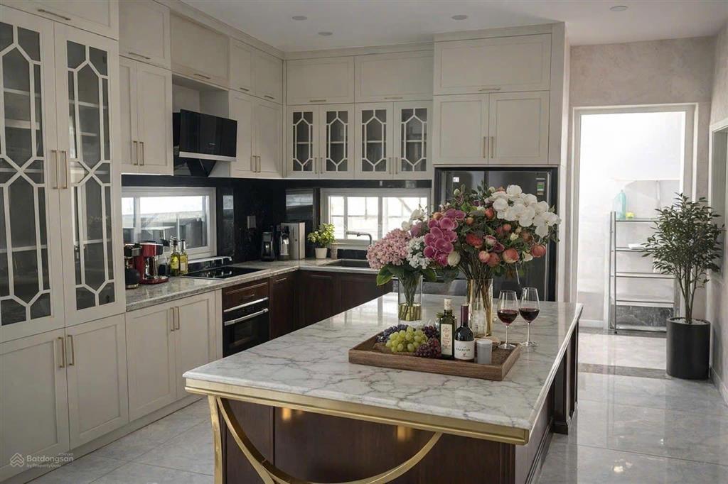 Cho thuê villa thảo điền diện tích 50m x 40m không gian sống thượng lưu giữa lòng sài gòn