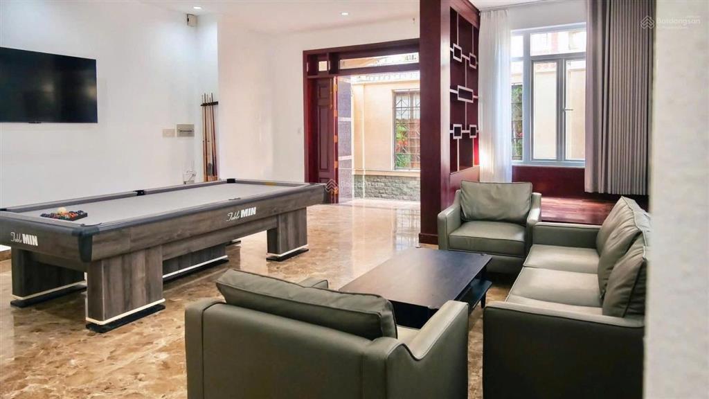 Cho thuê villa cao cấp nhà mới 100% đường vũ tông phan