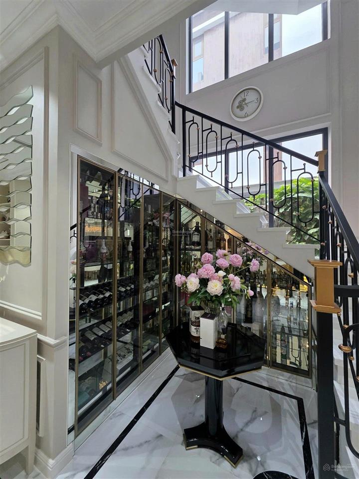 Cho thuê căn lavila đường trần não an khánh quận 2