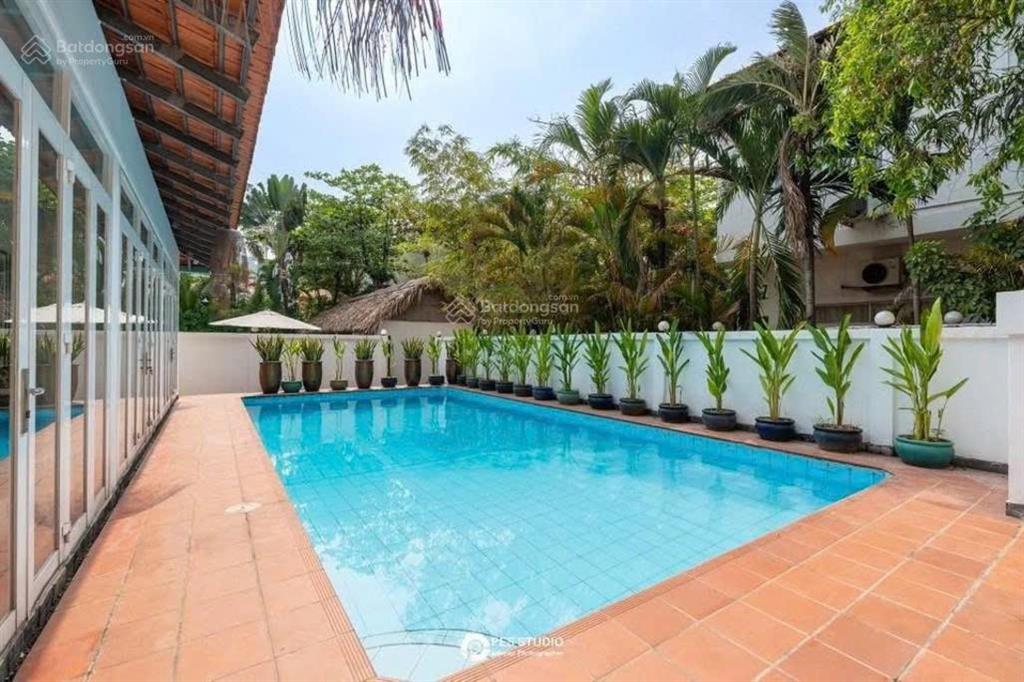 Biệt thự siêu phẩm  đẳng cấp & sang trọng tại đường tạ hiện