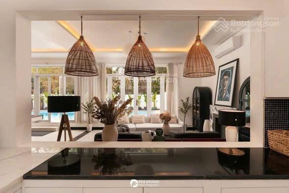 Biệt thự siêu phẩm  đẳng cấp & sang trọng tại đường tạ hiện