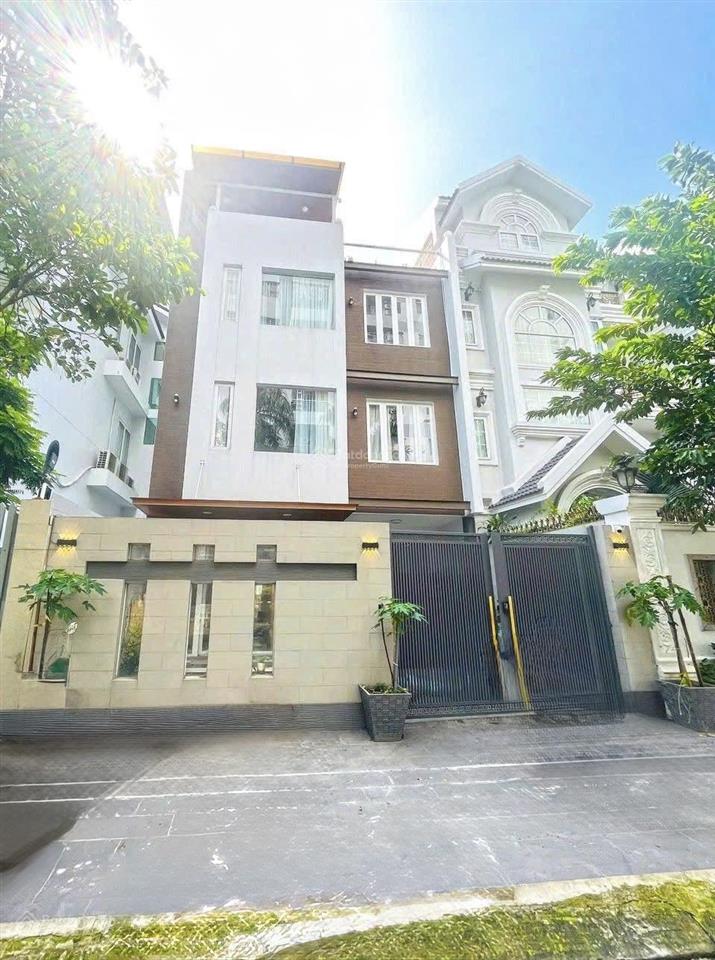 Cho thuê biệt thự sang trọng, vị trí đẹp, đường vạn kiếp, quận 2