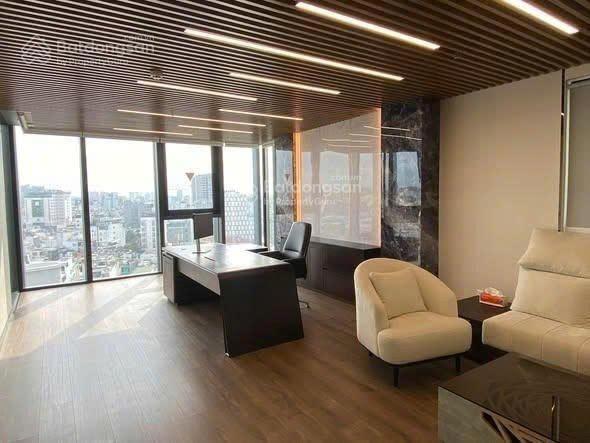 Cho thuê tòa nhà văn phòng mặt tiền đường nguyễn văn chiêm dt 11m x 31m, quận 1