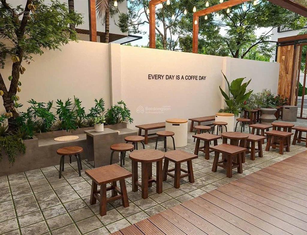 Cho thuê mặt bằng kinh doanh phan xích long diện tích sử dụng 1.300m2, phú nhuận