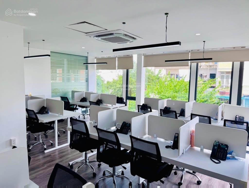 Cho thuê tòa nhà mặt tiền đường nguyễn trọng tuyển phú nhuận