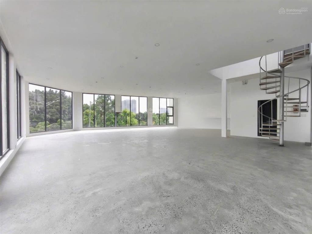 Cho thuê tòa nhà góc 2 mặt tiền đường điện biên phủ, bình thạnh