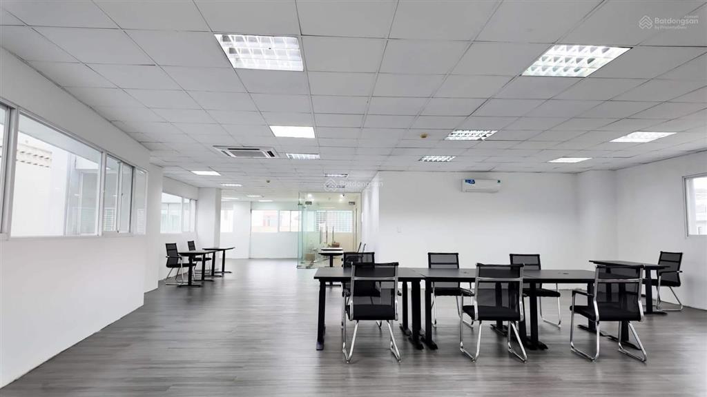 Cho thuê tòa nhà văn phòng góc 2 mặt tiền nguyễn văn trỗi, phú nhuận
