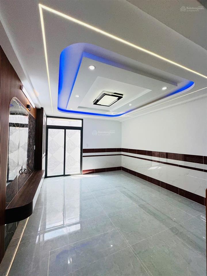 Chỉ 9 tỷ nhỉnh có ngay nhà đẹp 5 tầng full thang máy liền kề lê văn việt