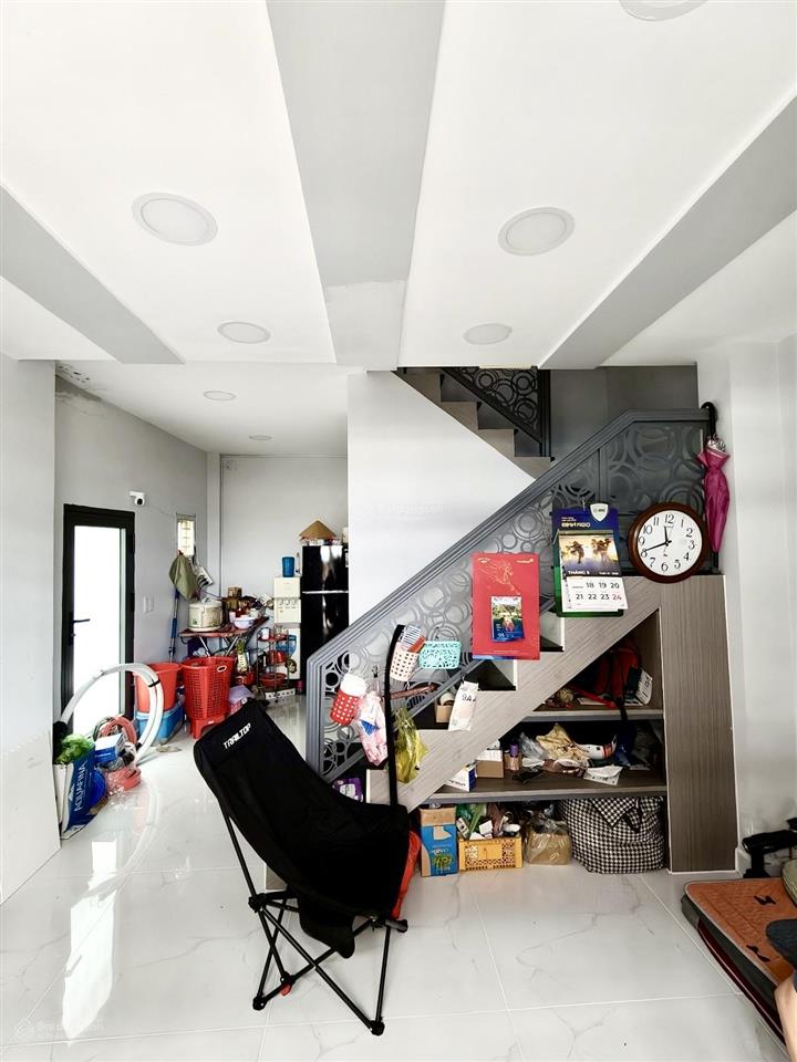 Nhà đẹp giá rẻ 32m2 cư xá phú lâm 2 tầng btct có dòng tiền chỉ 4 tỷ nhỉnh