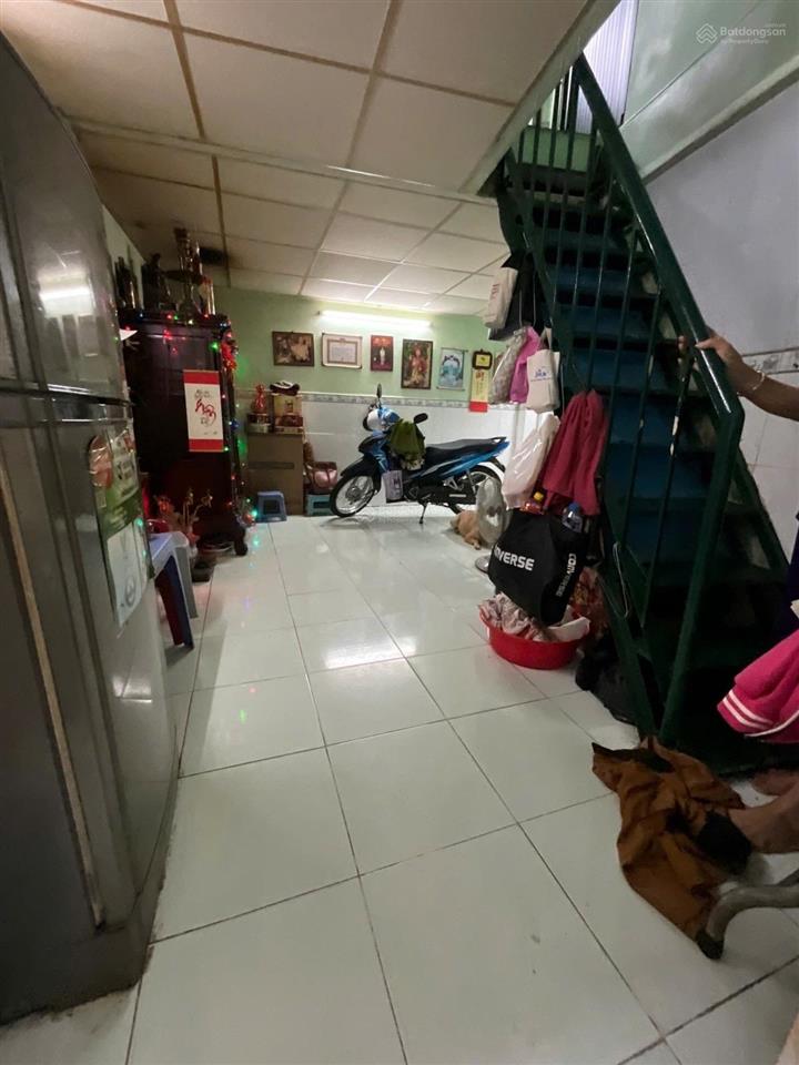 Nhà bình tiên 33m2 gần chợ 3 tầng tiện xây mới chỉ 3 tỷ nhỉnh