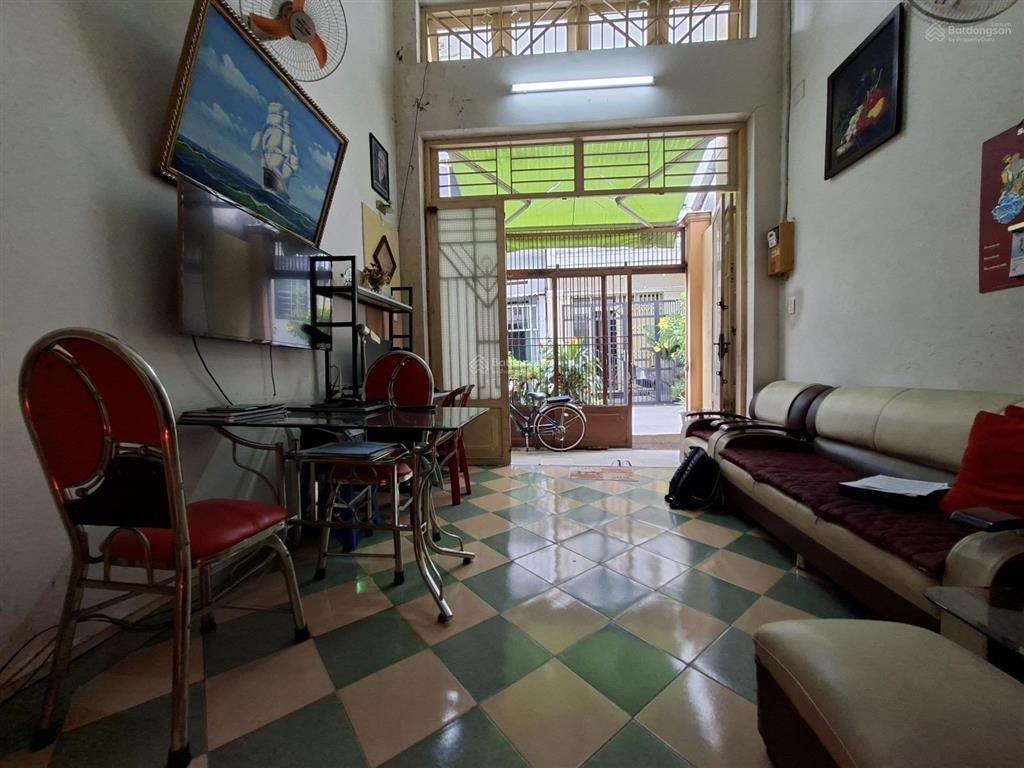 Nhà đẹp ở ngay 50m2 cxpl d 3 tầng chỉ 6 tỷ nhỉnh