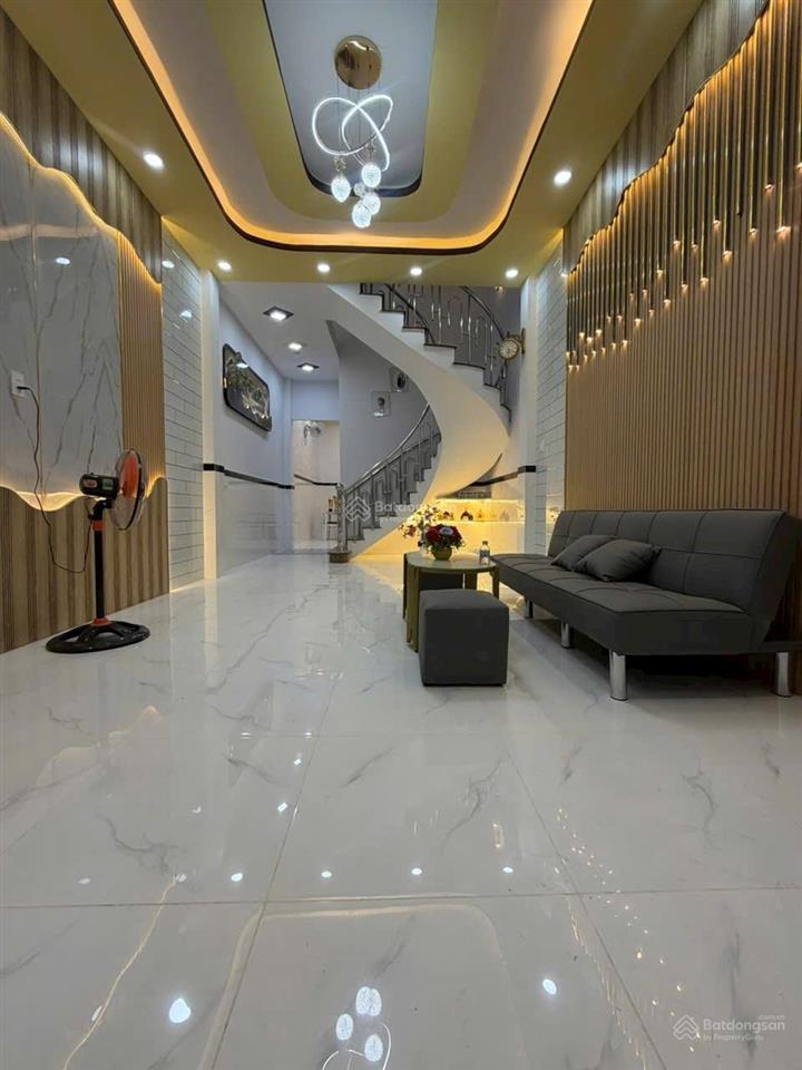 Nhà đẹp ở ngay 67m2 liền aeon bình tân 3 tầng chỉ 6 tỷ nhỉnh