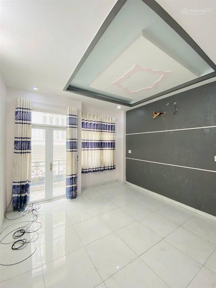 Chỉ 7 tỷ có ngay nhà 4 tầng 56m2 lê văn quới tiện kinh doanh đa ngành nghề