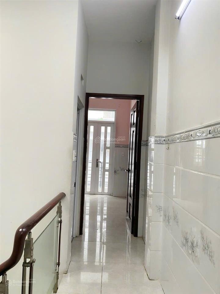 Nhà đẹp giá rẻ 49m2 chiến lược thông hương lộ 2 ở ngay chỉ 5 tỷ nhỉnh