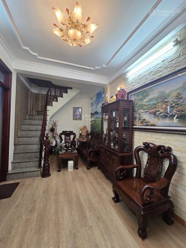 Siêu phẩm đào tấn  kim mã. ô tô đỗ cửa, lô góc kinh doanh đỉnh cao. dt 35m, 6tầng. 14,3tỷ.