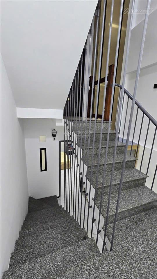 Bán chdv thu về 35tr / tháng khu bàu cát  giá chỉ 8 tỷ 5 nhỉnh  kc sẵn 4 tầng mới  đầu tư ổn
