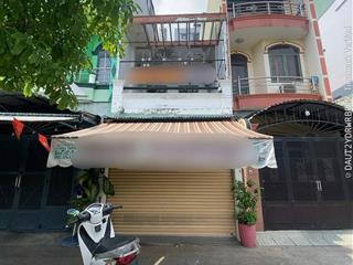 Mặt tiền nhà ga t3  dt 4* 12m  kc 2 tầng  đường lề đẹp  phù hợp kinh doanh, ở  10 tỷ tl