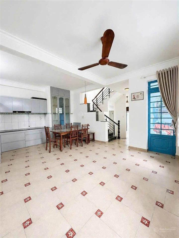 Bán nhà diện tích lớn gần khu bàu cát  dt lớn 6.5 dài 15.5  cần bán trả bank  giá 8.8 tỷ tl