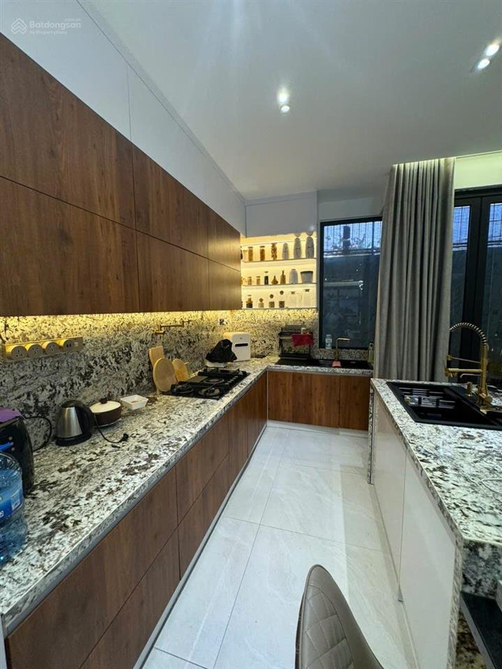 Bán nhà siêu đẹp kđt mỹ gia gói 5 full nội thất xịn nhập khẩu, tự động giá 9,75 tỷ