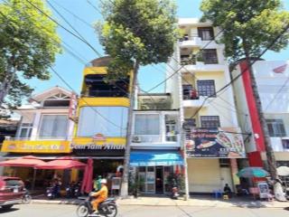 Nhà 6 tầng mặt tiền kinh doanh yersin 111m2 ngang 5m giá 27 tỷ  0906 505 ***