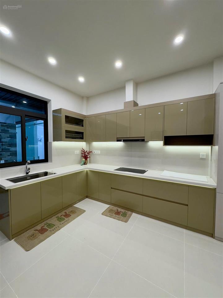 Bán nhà kđt mỹ gia gói 7 đối diện sân bóng 9,5 tỷ