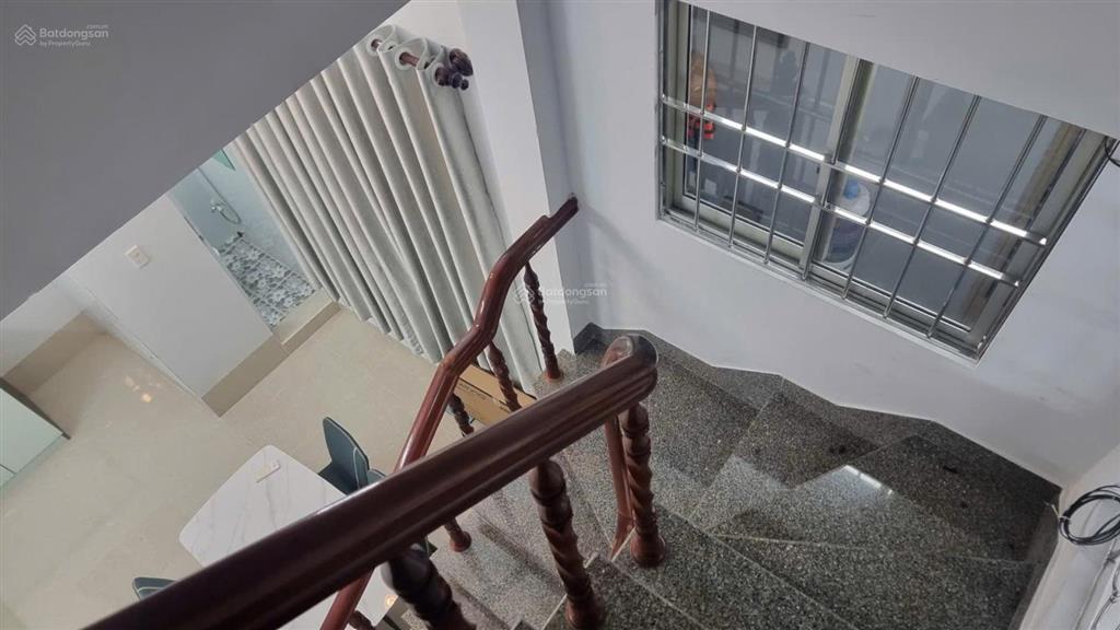 Bán nhà 4 tầng hẻm nguyễn hữu huân 41m2 giá 5,5 tỷ