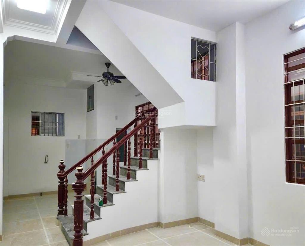 Bán nhà 4 tầng hẻm nguyễn hữu huân 41m2 giá 5,5 tỷ