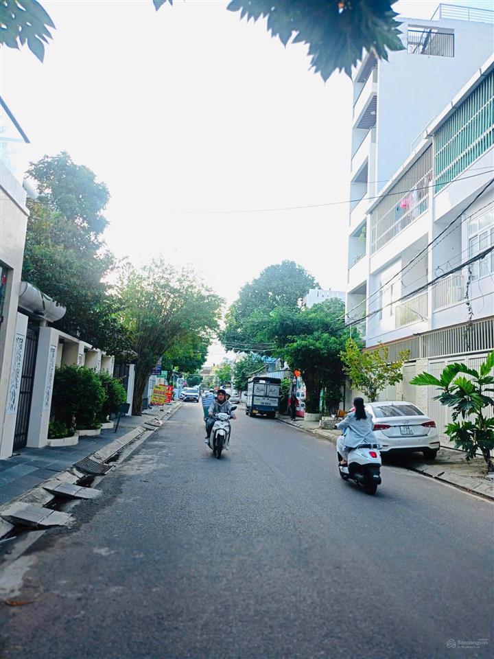 Bán gấp nhà 6 tầng mặt tiền hồng lĩnh 93,5m2 (có thang máy) giá 21,8 tỷ