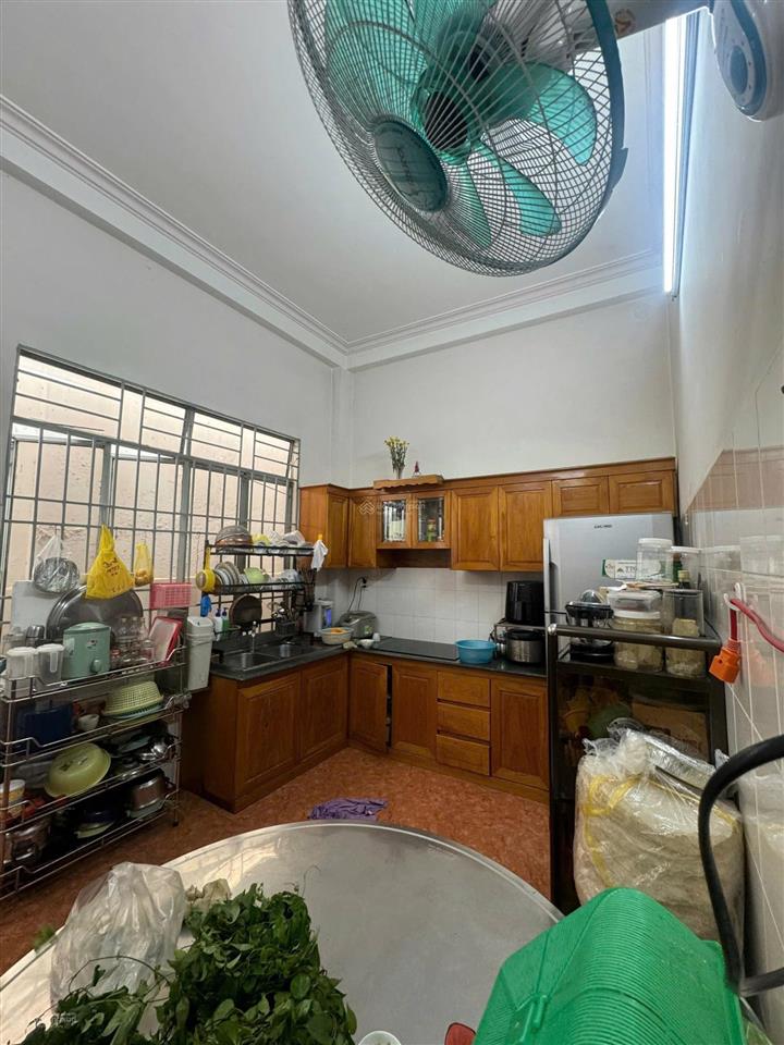 Bán nhà mặt tiền đường tản viên, khu bàn cờ tttp nha trang 95m2 ngang 5m giá 12,2 tỷ