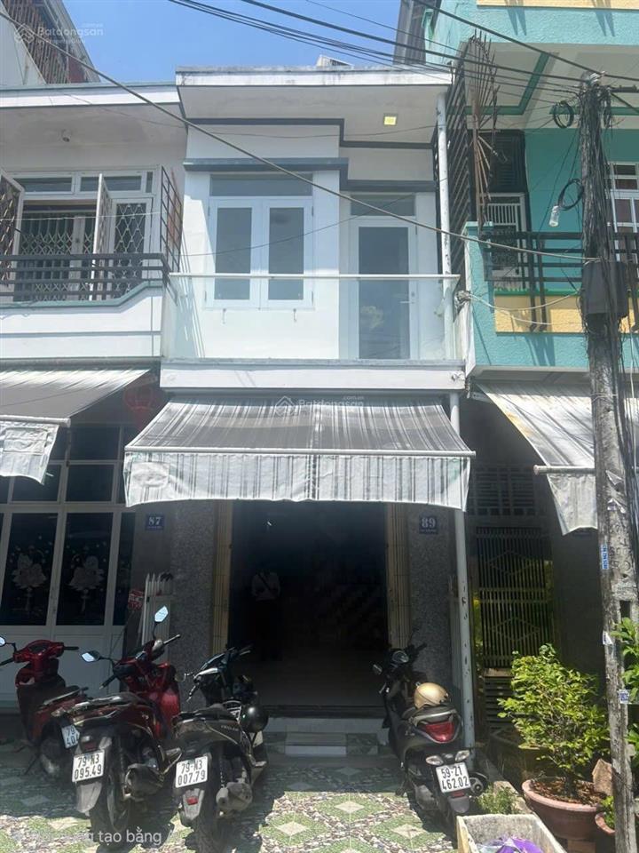 Bán căn nhà 2 tầng kdc hòn rớ 1 nha trang 41,3m2 giá 3,2 tỷ