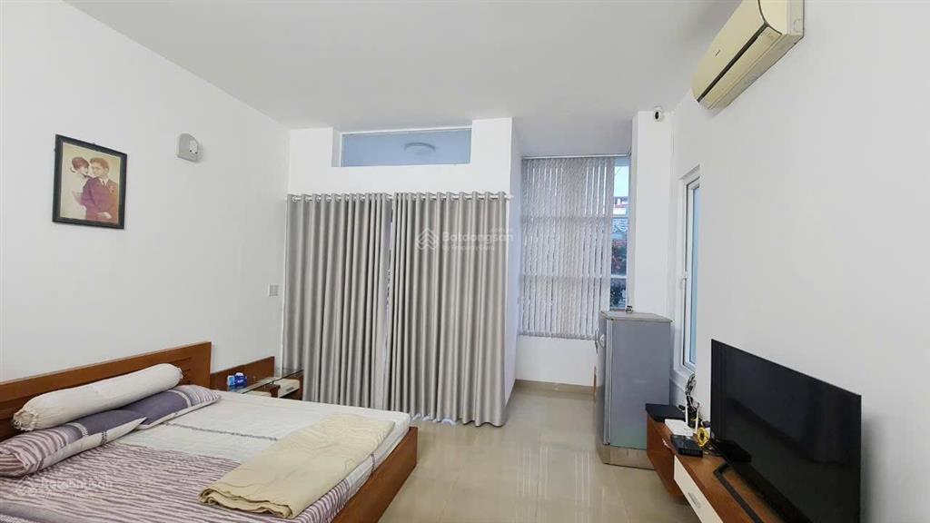 Bán nhanh nhà đẹp 3 tầng mặt tiền đường mê linh 108m2 giá 18 tỷ