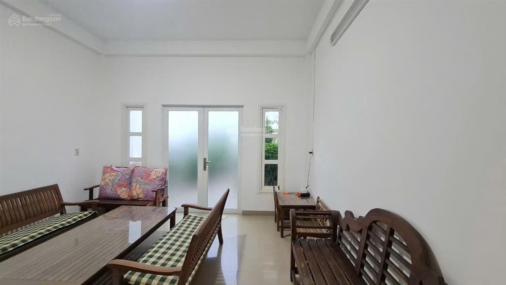 Bán nhanh nhà đẹp 3 tầng mặt tiền đường mê linh 108m2 giá 18 tỷ