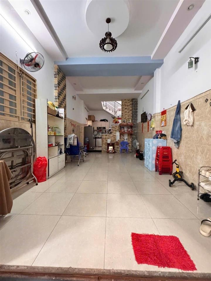 Bán nhà hiếm (5x24,5m)  tân hoà đông  2tầng  ngang 5m hiếm  dòng tiền 15tr/th  giá 6,8tỷ. tl