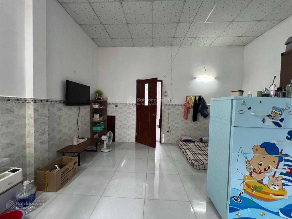 Bán nhà hiếm (5x24,5m)  tân hoà đông  2tầng  ngang 5m hiếm  dòng tiền 15tr/th  giá 6,8tỷ. tl