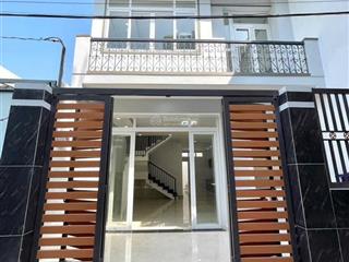 Bán nhà (5,6x12m) lê văn quới  hẻm xe hơi  ngang 5,6m  2tầng  3pn  giá 4,5tỷ