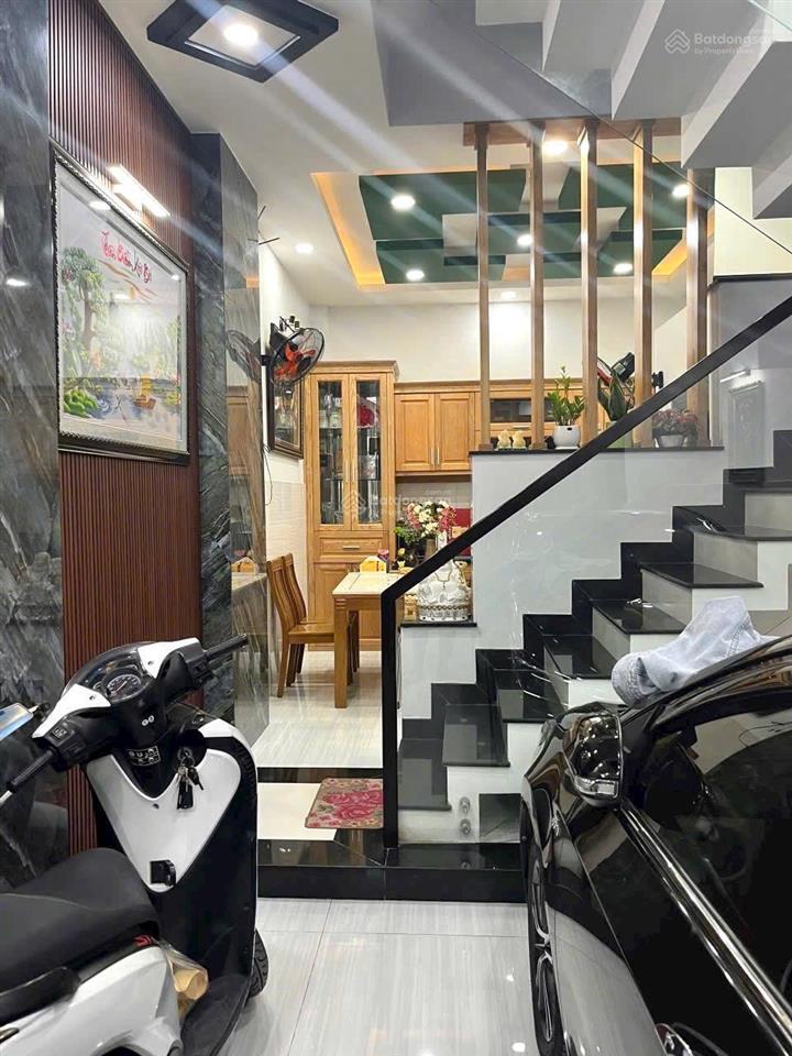 Giáp ngay eaon tân phúoto ngủ nhà4x12m4pnhẻm 8m3tẩnggiá chỉ hơn 6tỷ. thương lượng.