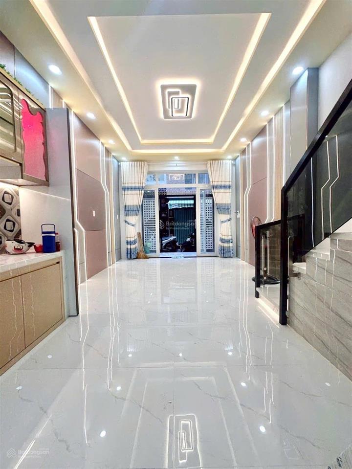 Nhà mới đẹp chiến lượccách hẻm xe tải 10m4x12m2tầng 3pnsổ hồng riêng giá 4,95tỷ thương lượng.